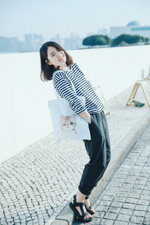 防守节奏是否能限制对方外线命中率，防守人能一直待在三秒区吗