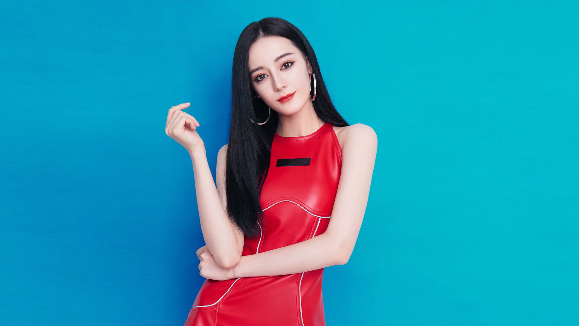 “帕布罗·马特拉:美洲狮队的防线核心,领袖风范尽显”